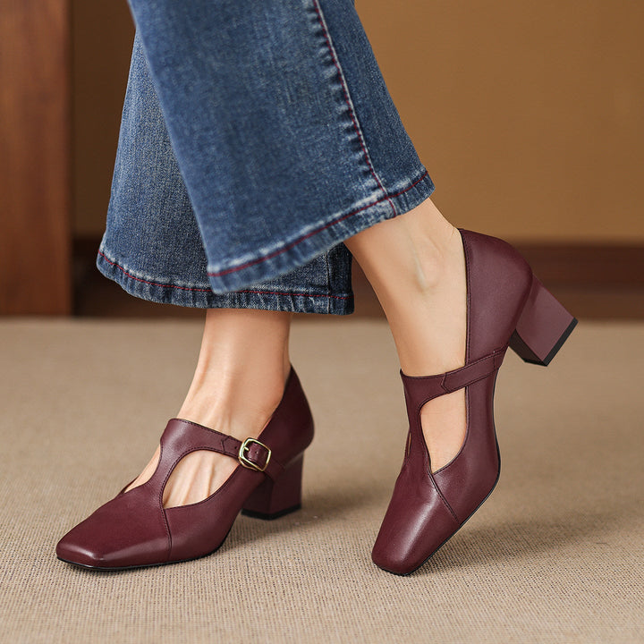 Doris heels, close-up of structured square toe