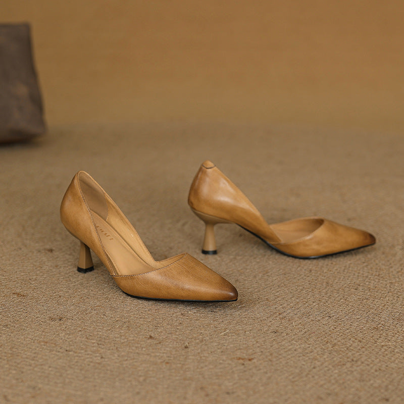 Onyx Black leather mid-heel pumps, angled studio shot