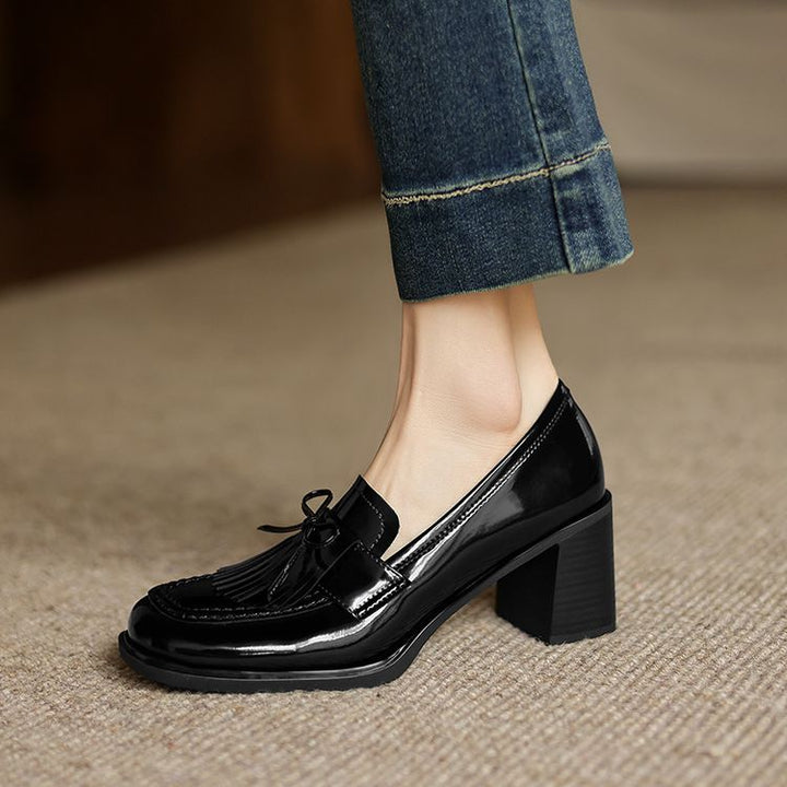 Tabitha pumps, front view in Patent Black