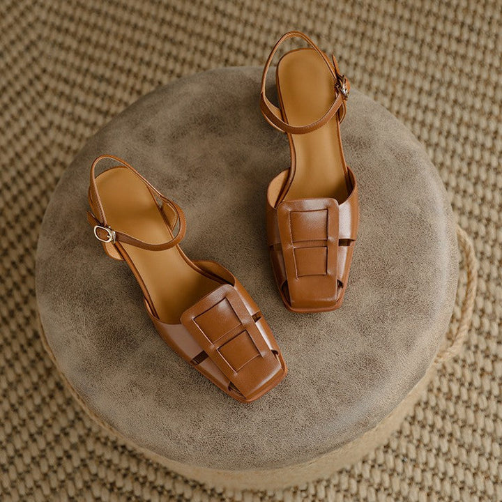 Audrey heels, detail of adjustable ankle strap