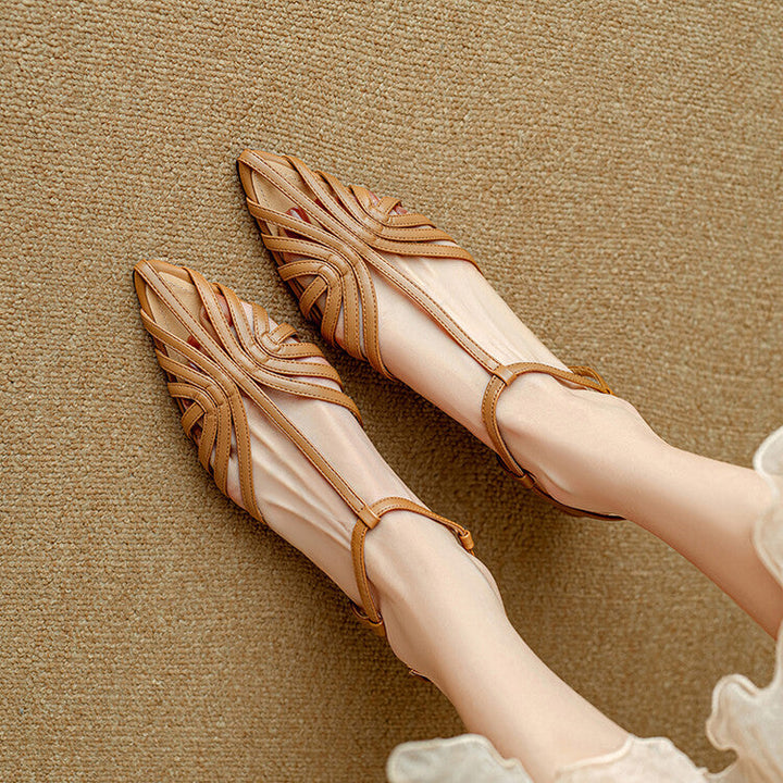 Patricia heels, detail of T-strap
