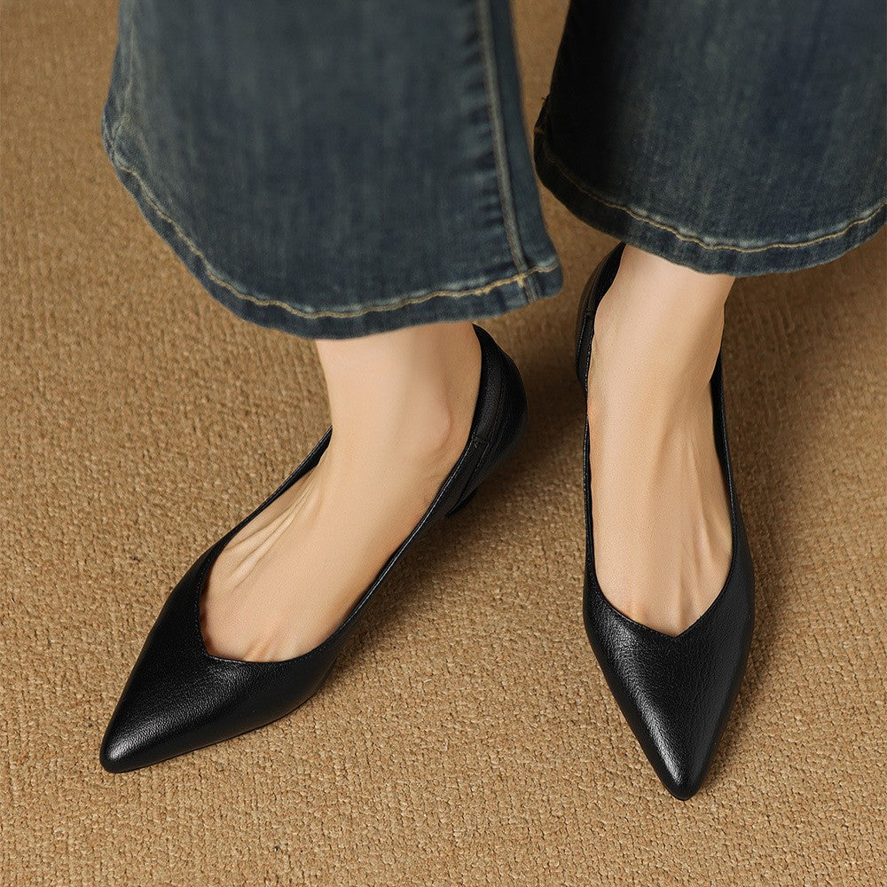 Yvonne | Pointed Leather Kitten-Heel Pumps