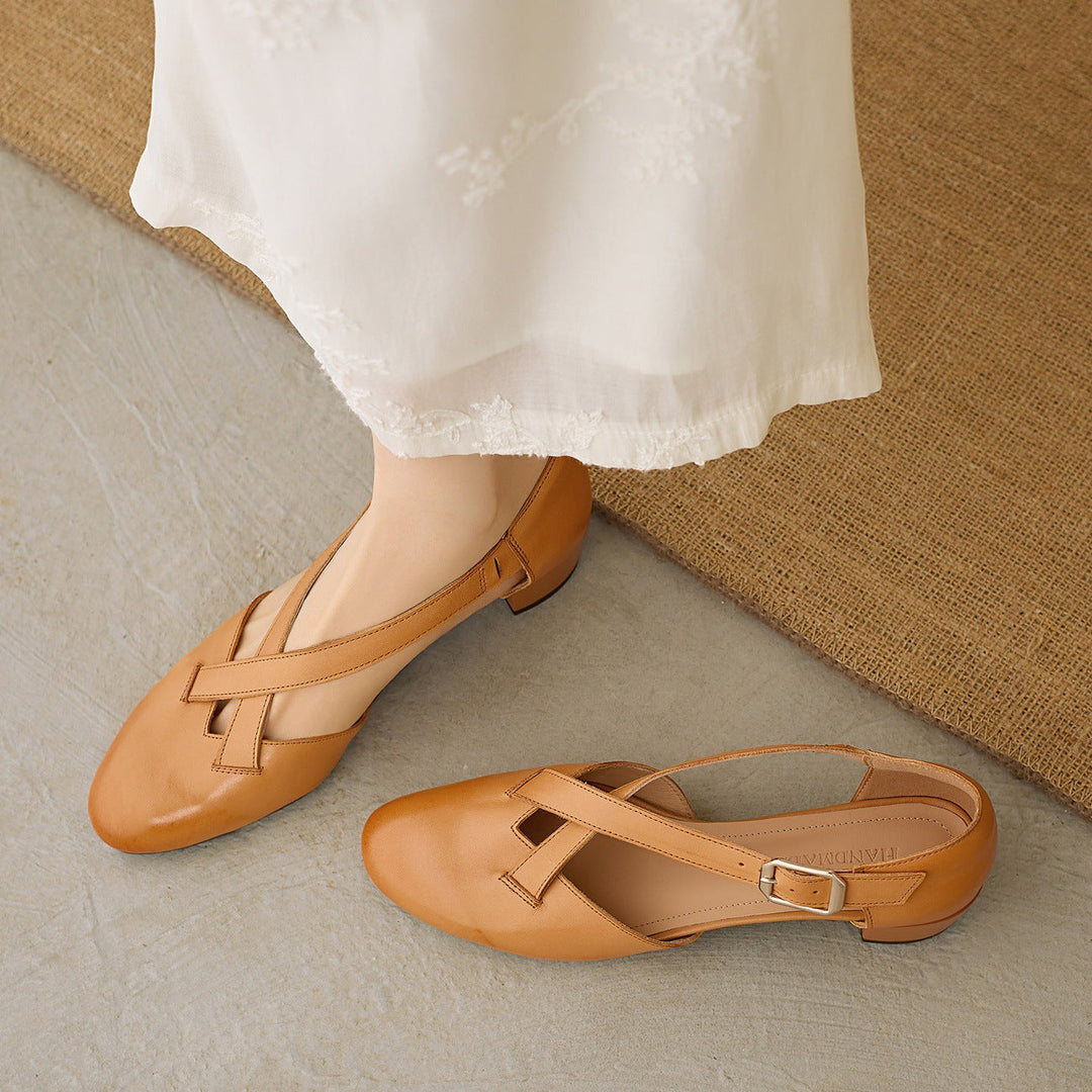 Soft Oat leather block heel, side view of 1.2-inch heel