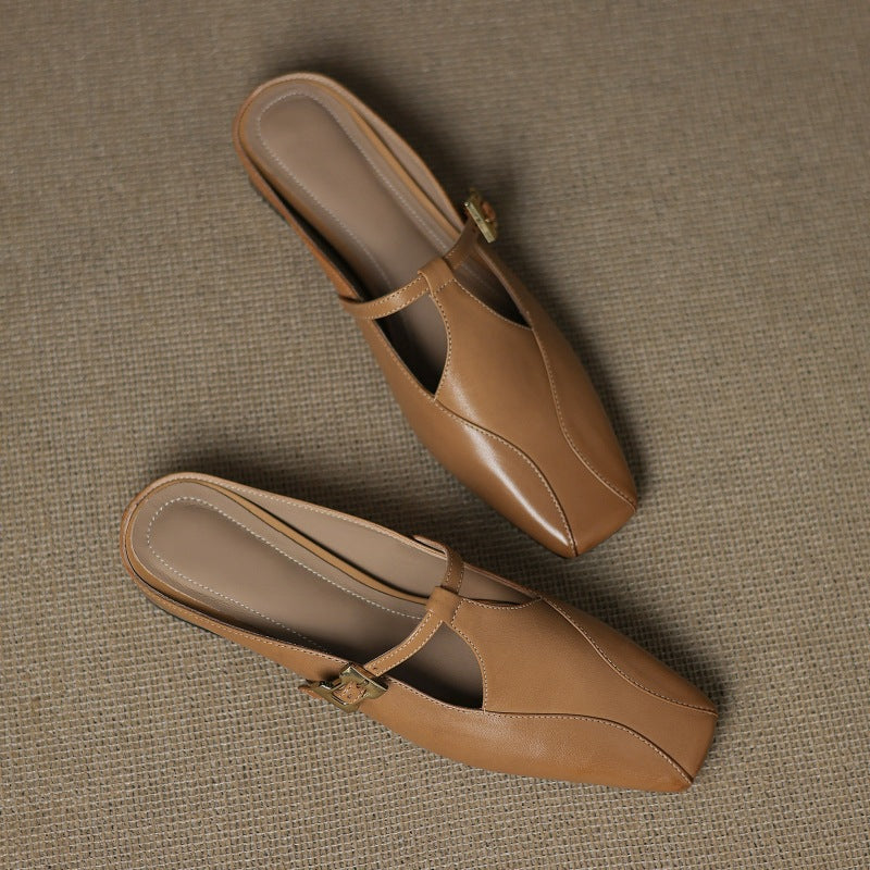 Lydia mules, cushioned leather insole detail