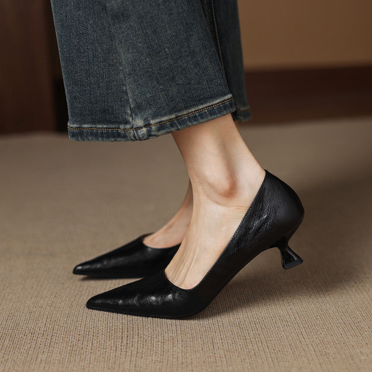 Marion | Pointed Leather Low Pumps