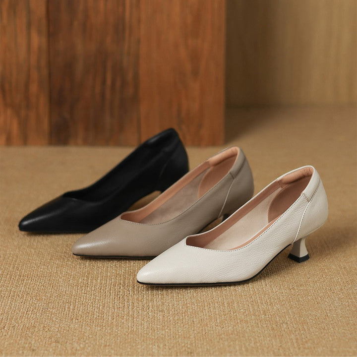 Yvonne | Pointed Leather Kitten-Heel Pumps