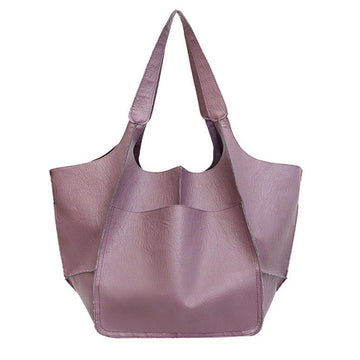 Colette™ | Leather Bag with Timeless Charm