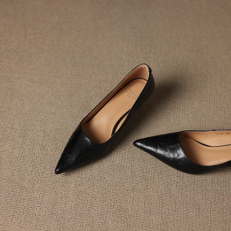 Marion | Pointed Leather Low Pumps