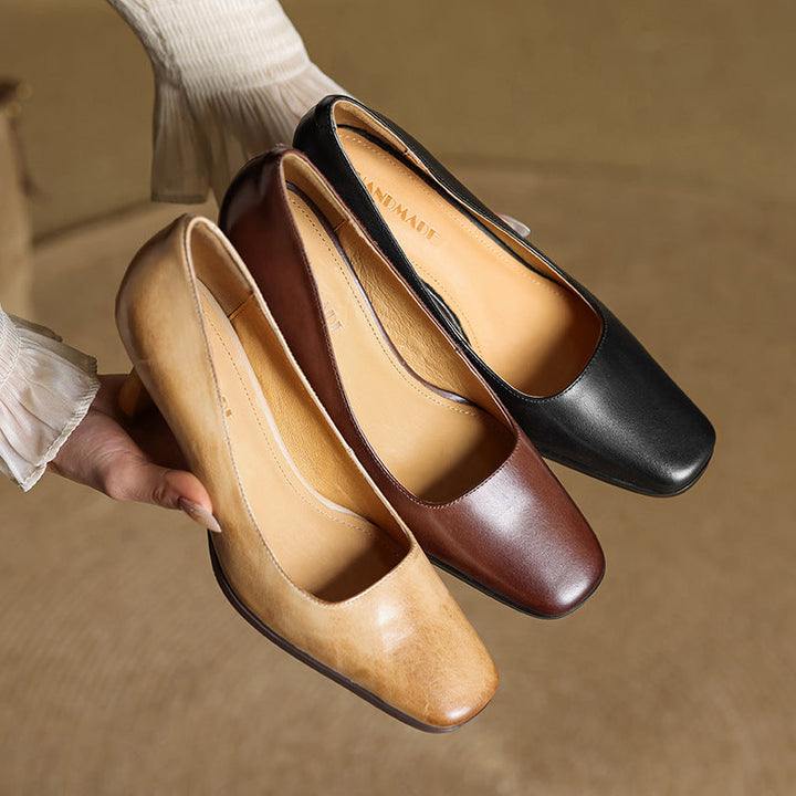 Lorena | Square-Toe Leather Pumps