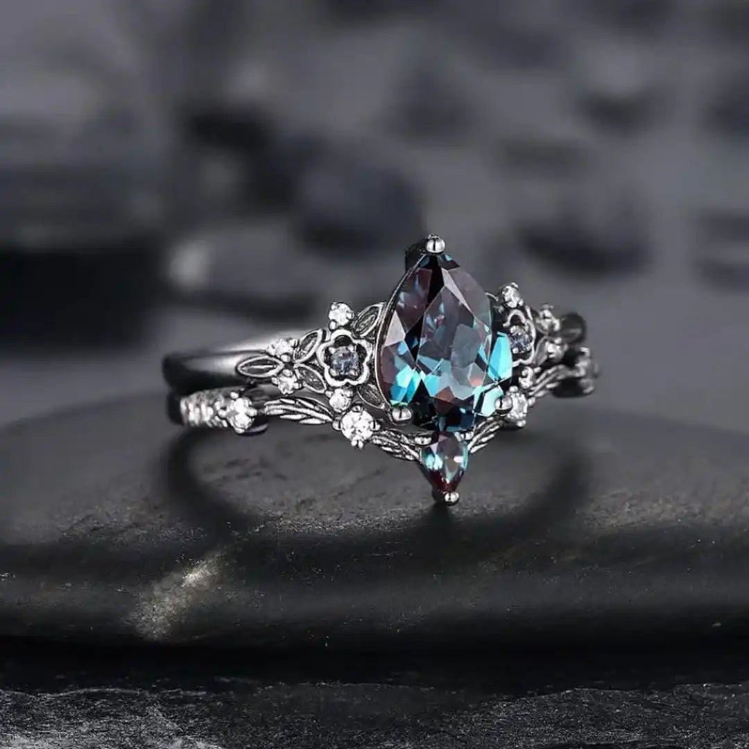 Mareverde™ - Black Sapphire Zirconia Ring Set