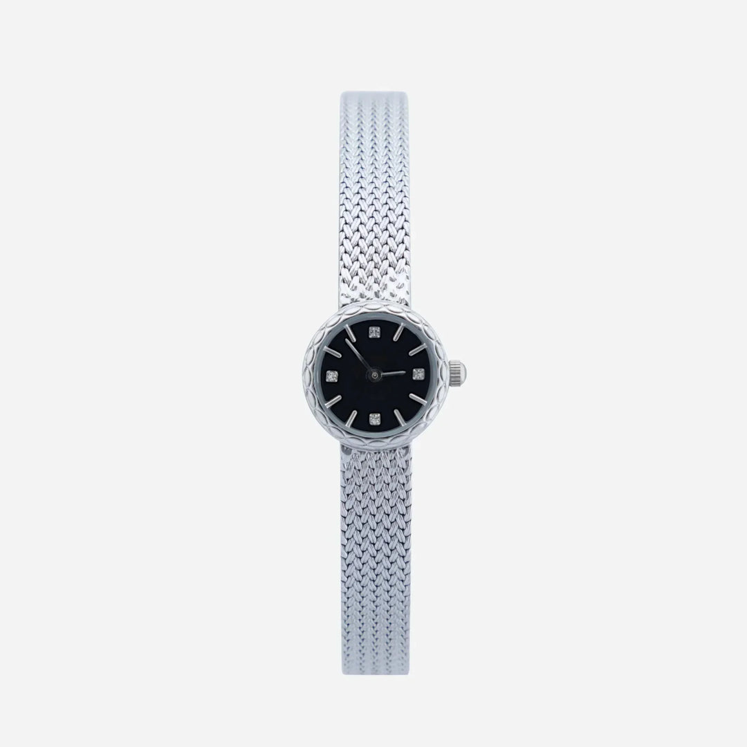 Sara | Sleek Minimalist Timepiece