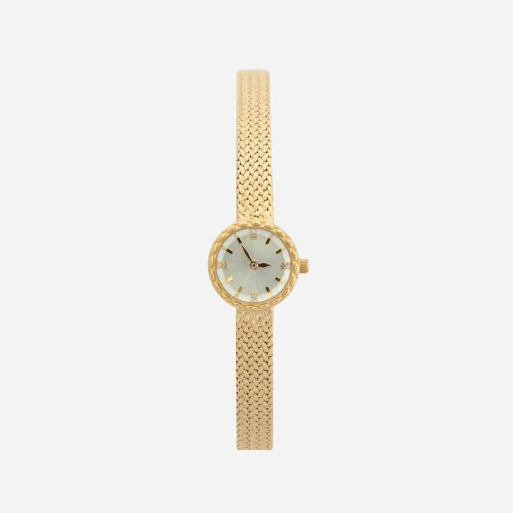 Sara | Sleek Minimalist Timepiece