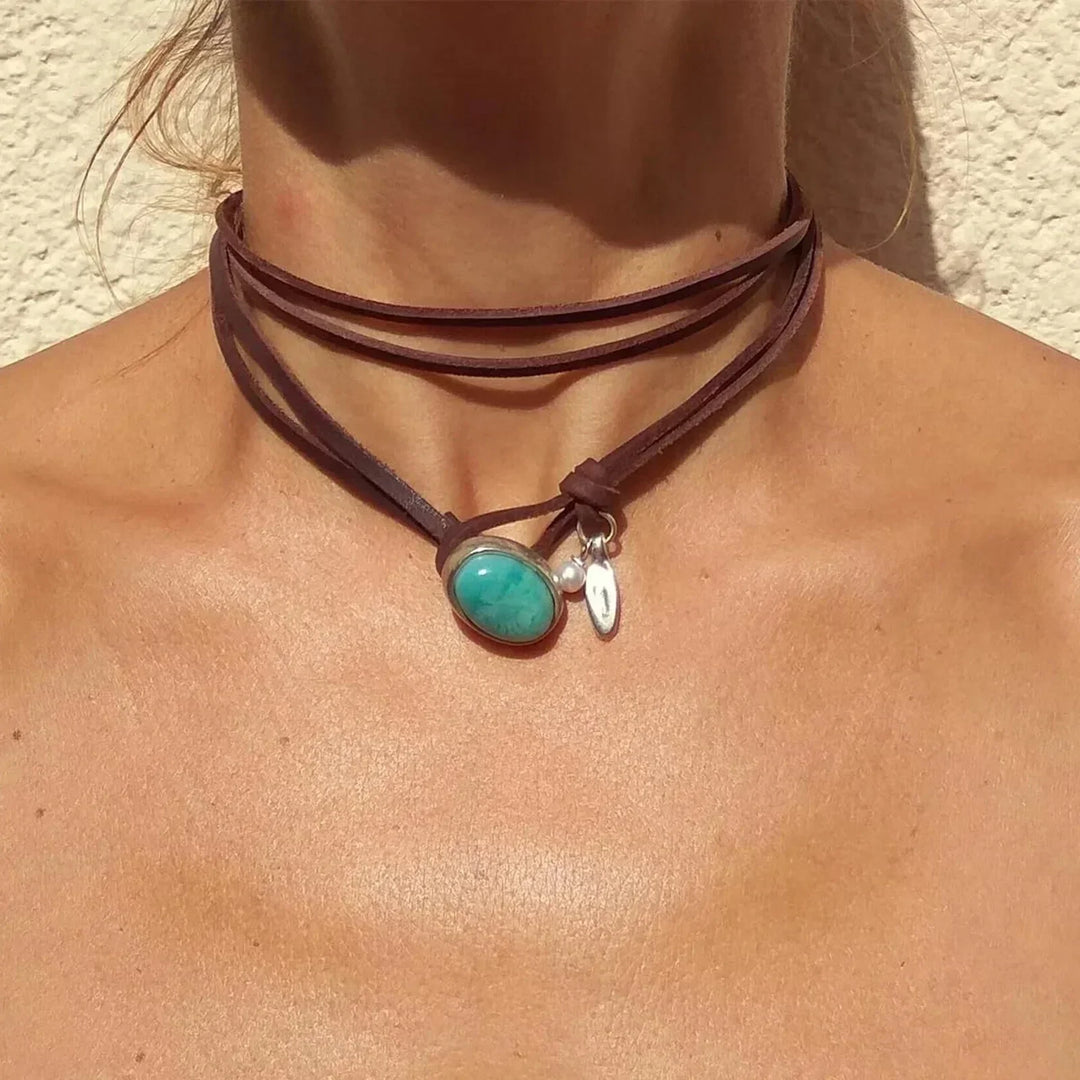 Agnese™ - Leather Choker with Turquoise