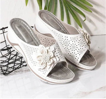 Nora™ - Stylish Orthopedic Sandals for Women