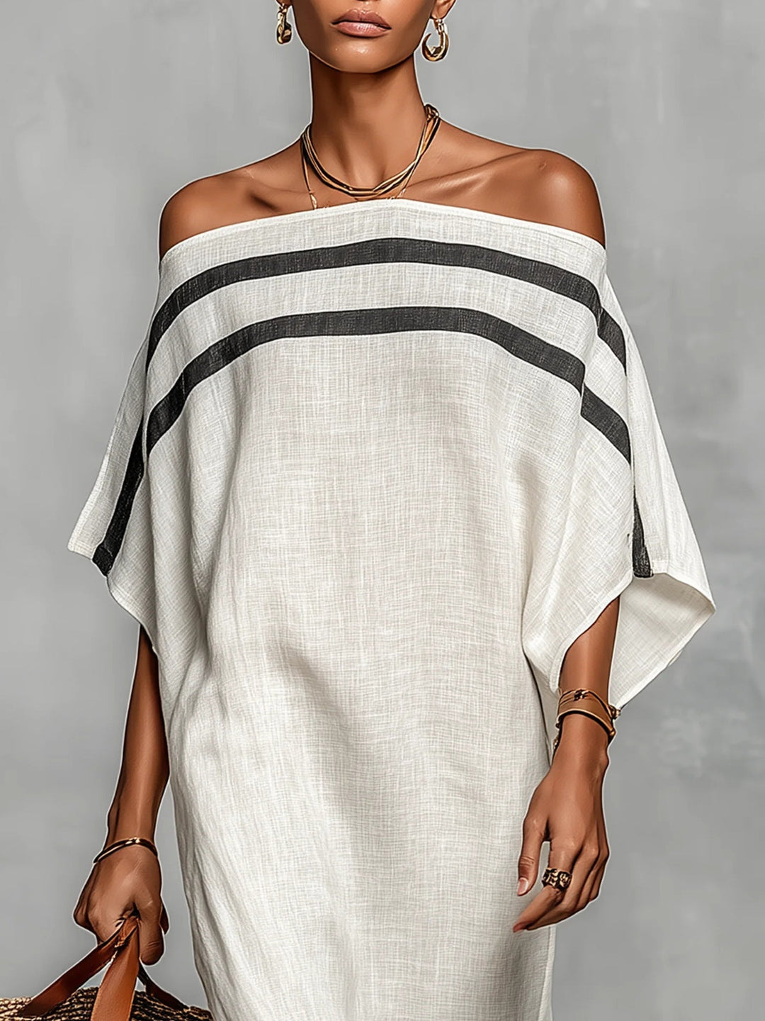 Isabella™ - Maxi Dress with Off-Shoulder Design and Batwing Sleeves