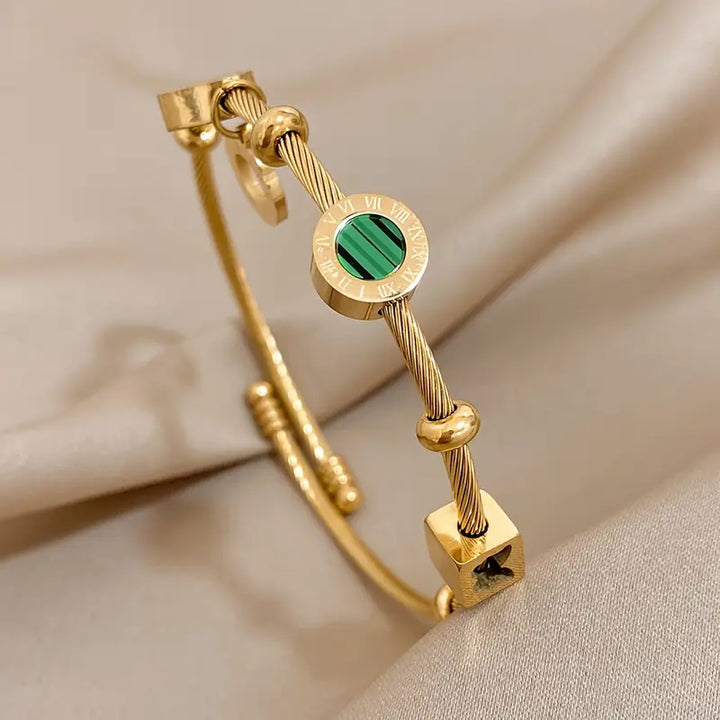 Elore™ - Emerald Bracelet