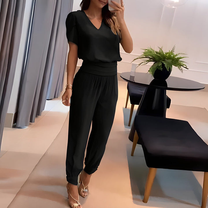 Daphne - Stylish and Chic Ensemble