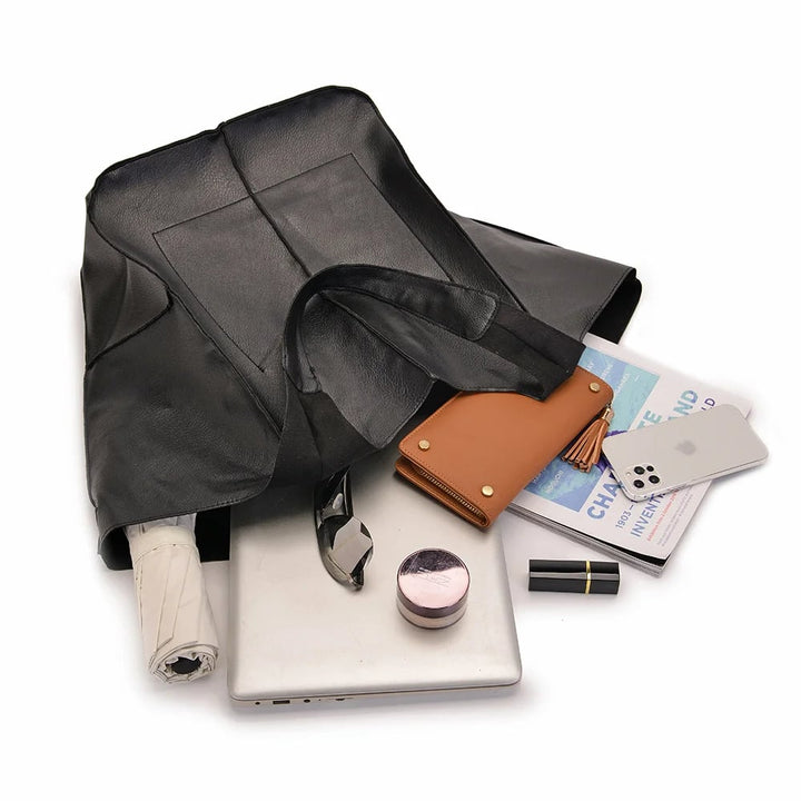 Colette™ | Leather Bag with Timeless Charm