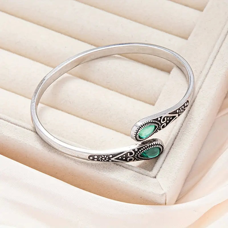 Esmeralda™ - Devereux White Gold Bracelet