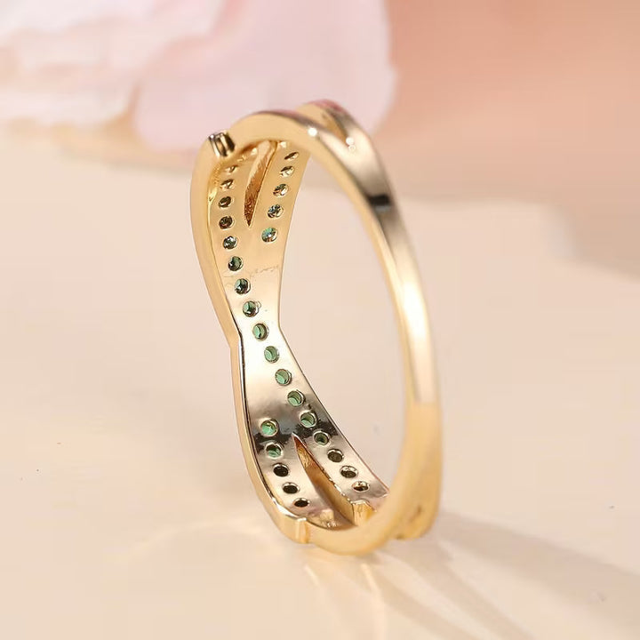 Jenna™ - Gold Ring with Emerald Flow Design
