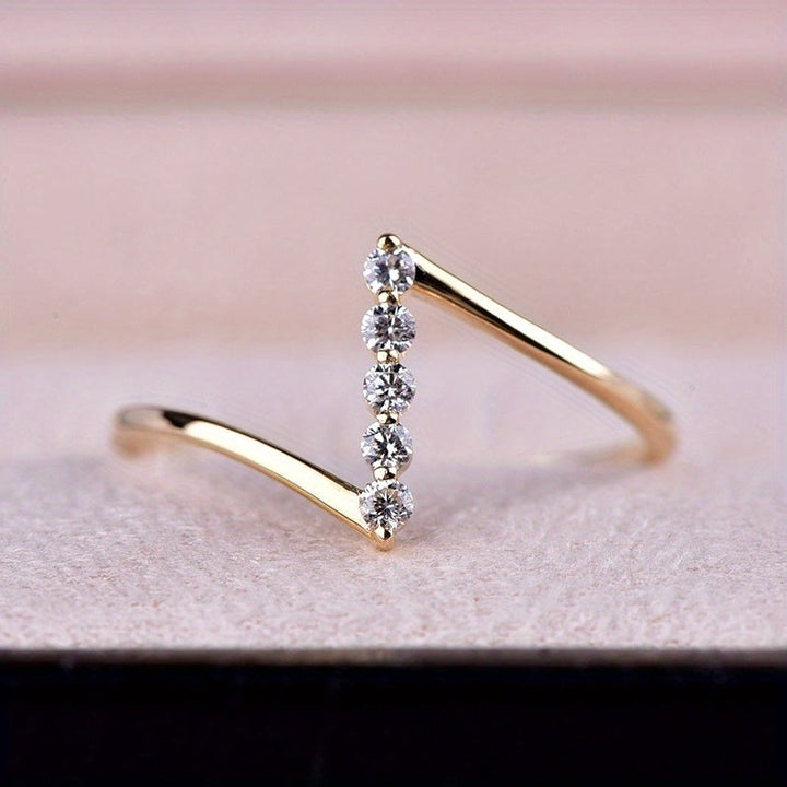 Delicate Z-Shaped Zirconia Ring in White Gold