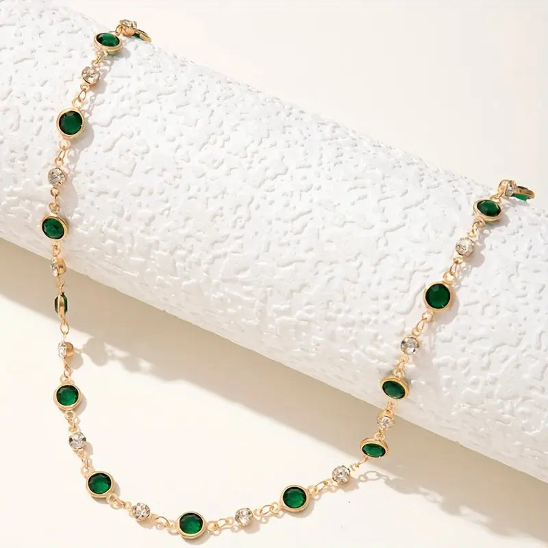 Elira™ - Vescari Necklace in Gold