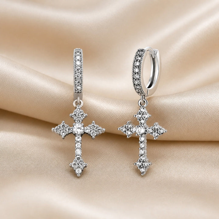 Zirconia-Inlaid White Gold Earrings