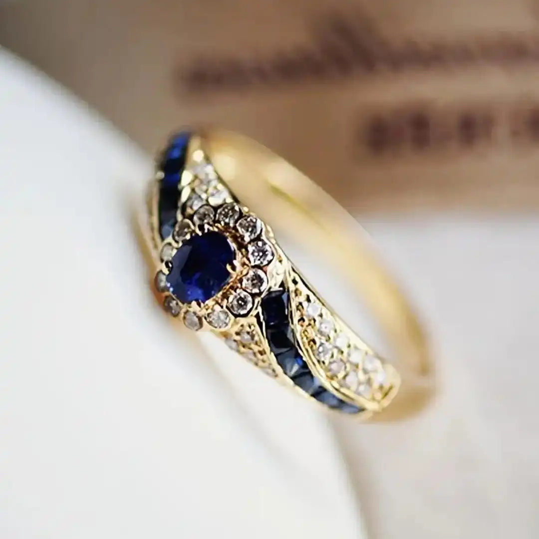 Celeste™ - Avelisse Moraziel Ring