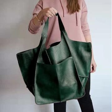 Colette™ | Leather Bag with Timeless Charm
