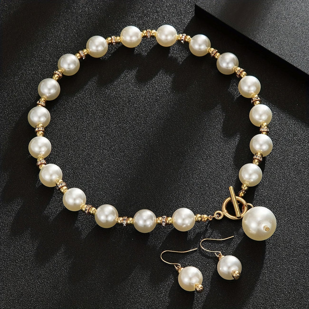 Set of Chunky Pearl Necklaces