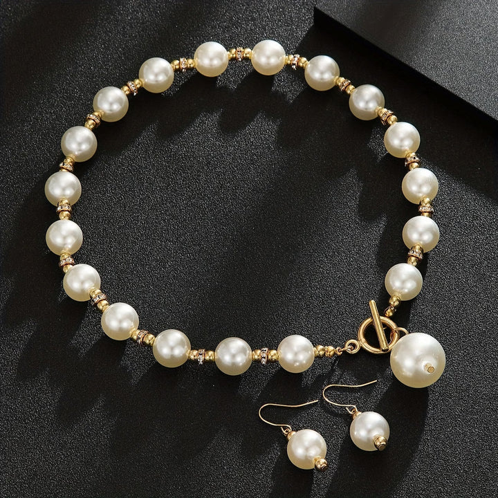 Set of Chunky Pearl Necklaces