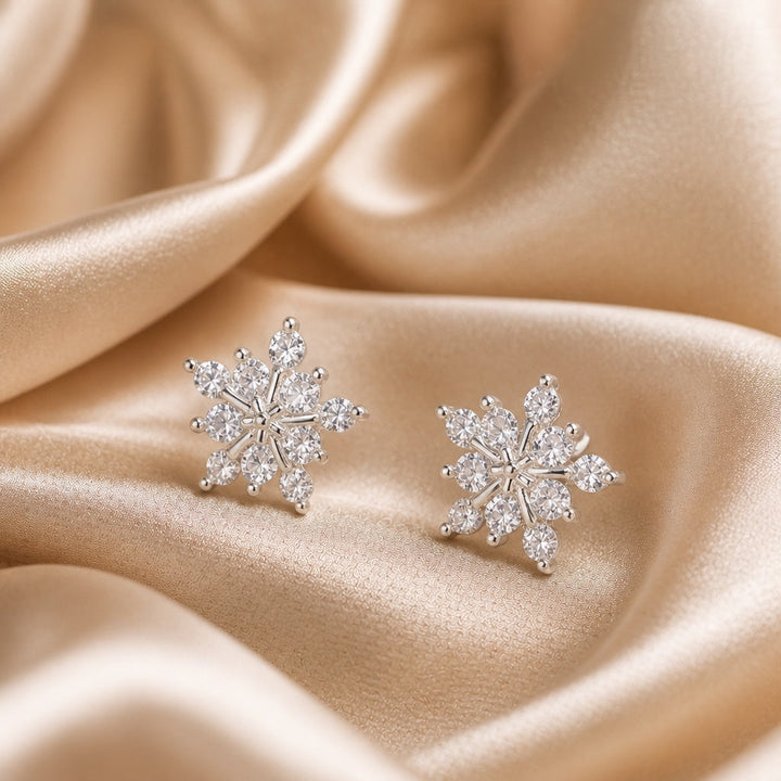 Snowflake Earrings in White Gold