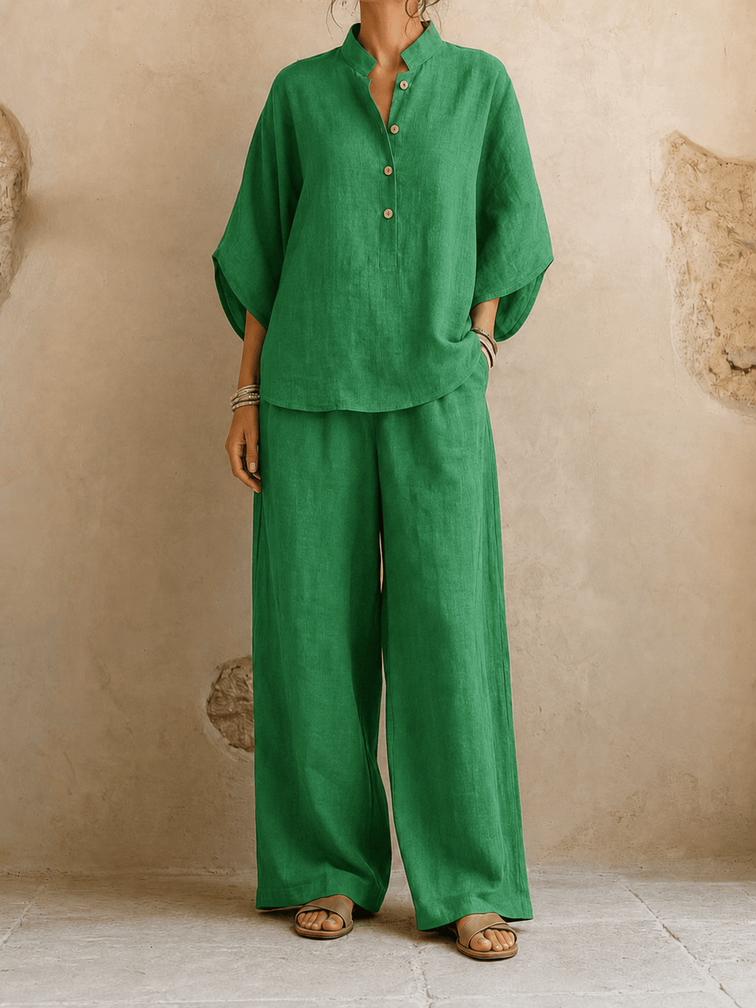 Verona - Batwing Sleeves and Wide-Leg Pants