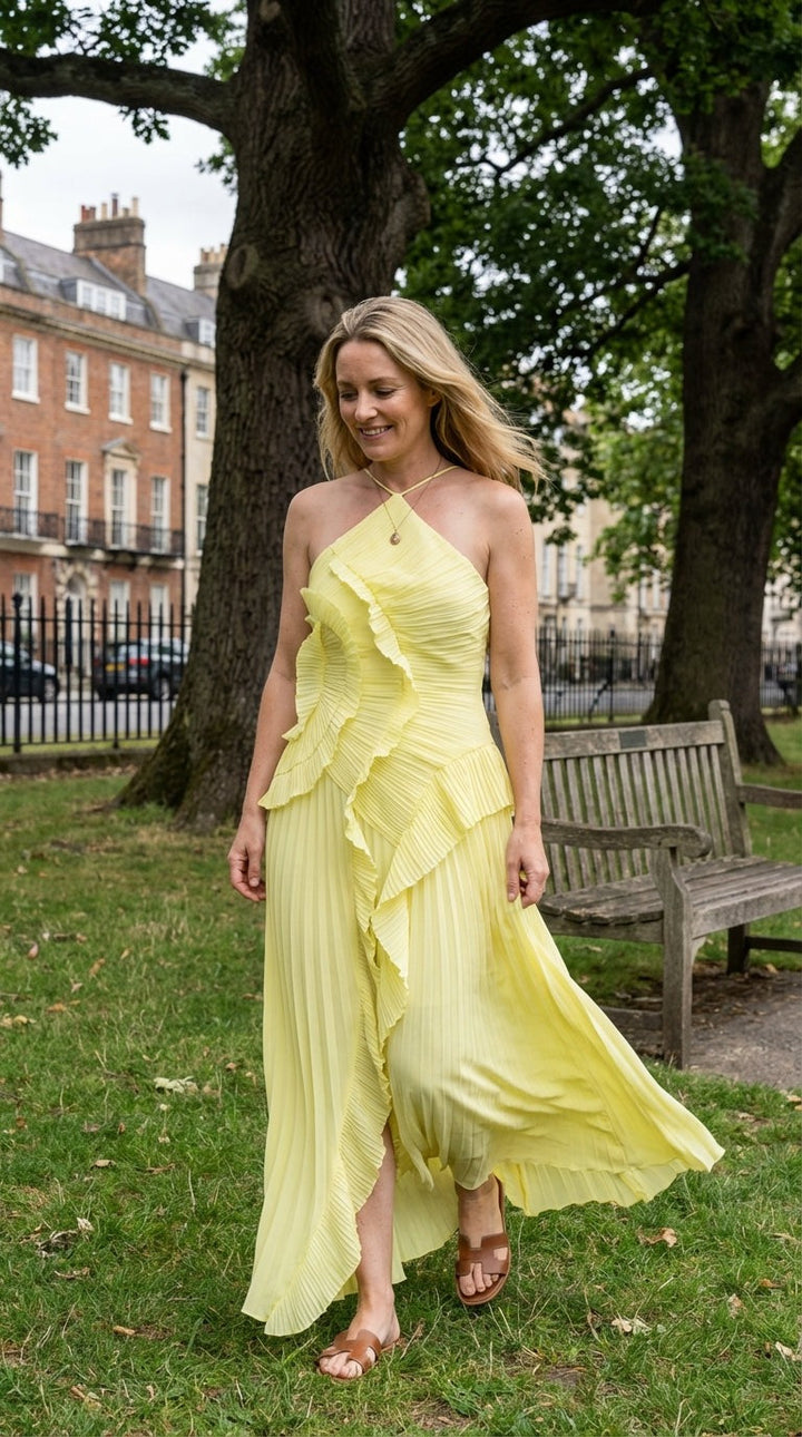 Vivienne™ | Elegant, airy dress