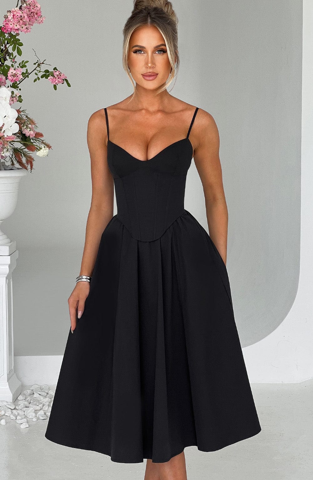 Lucianna™ - Corset-Style Midi Dress
