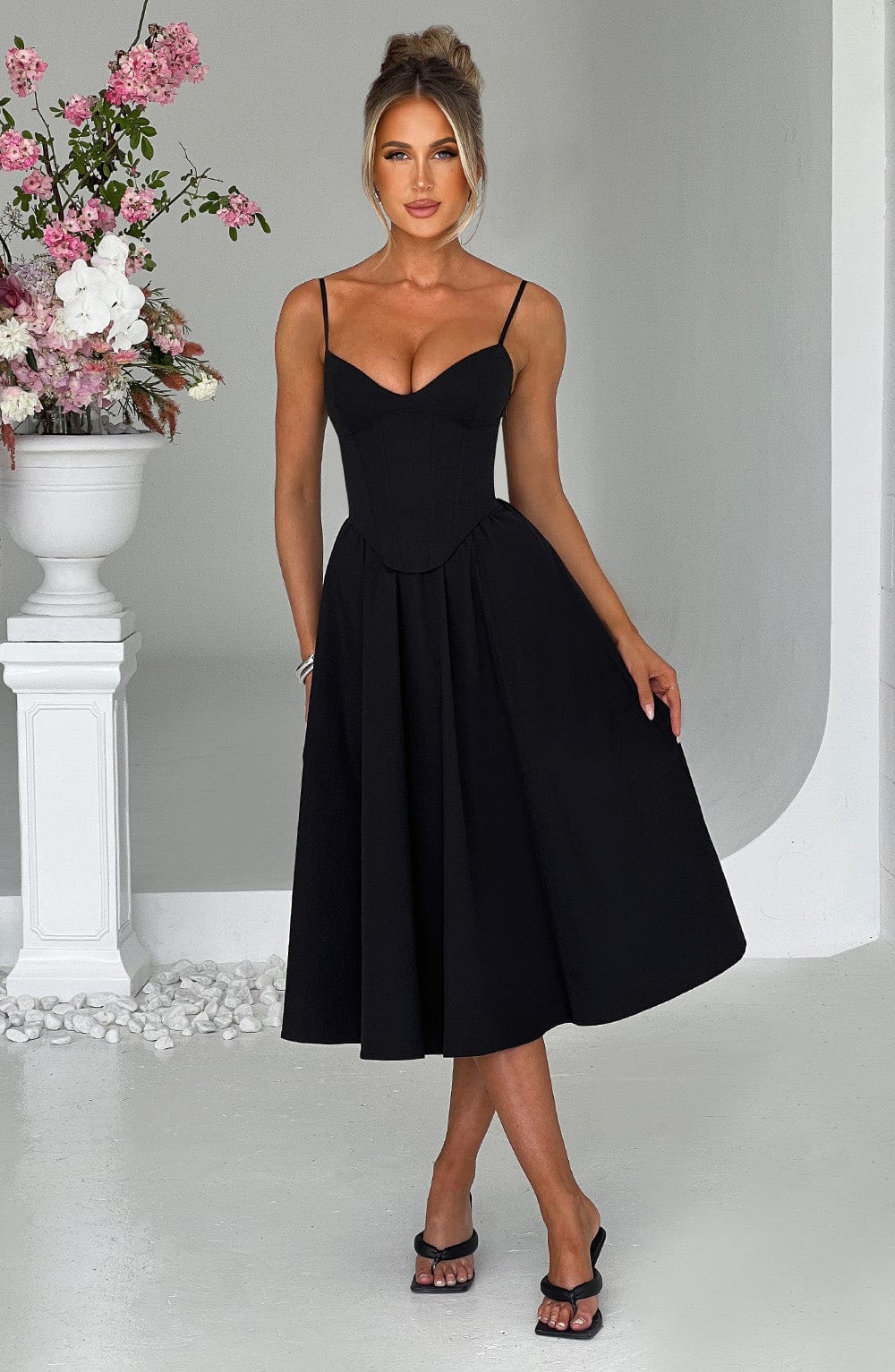 Lucianna™ - Corset-Style Midi Dress