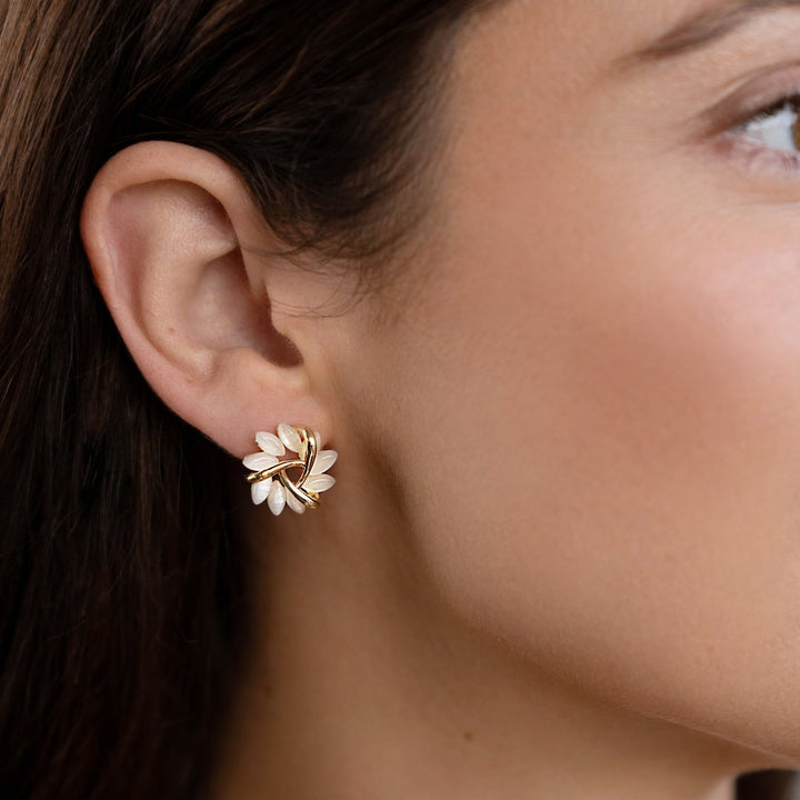 Emilia Gold Blooms