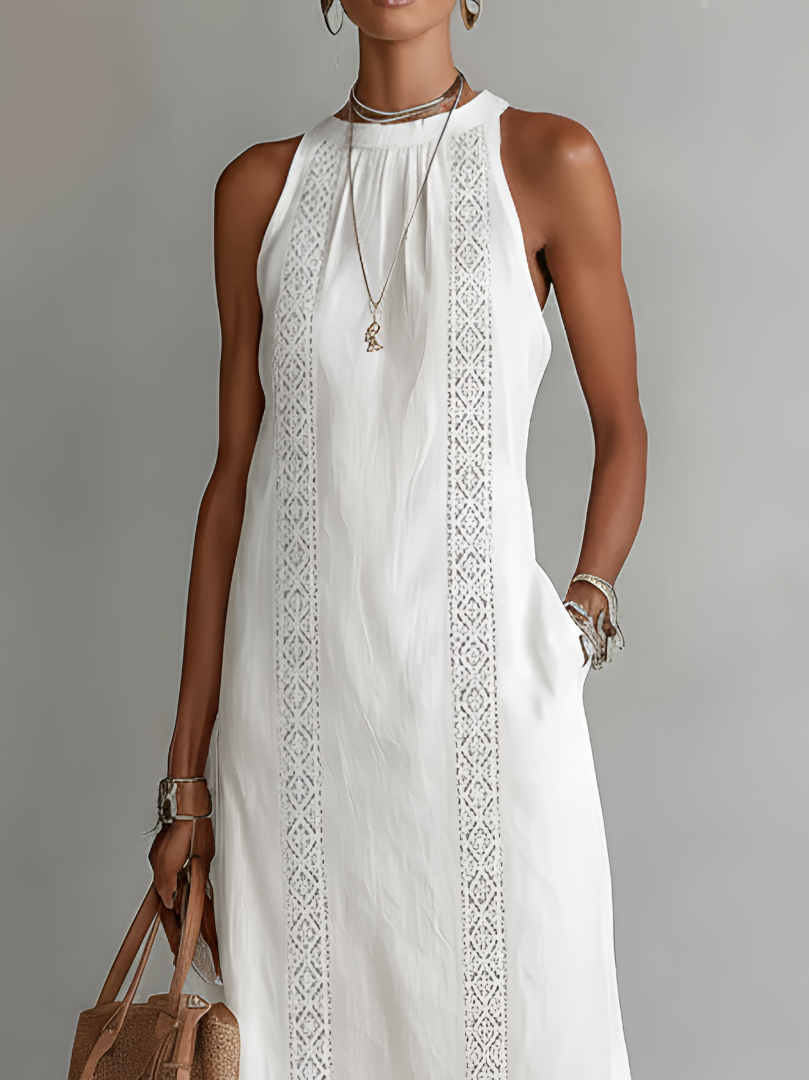 Jimena | Effortless White Lace Maxi Dress